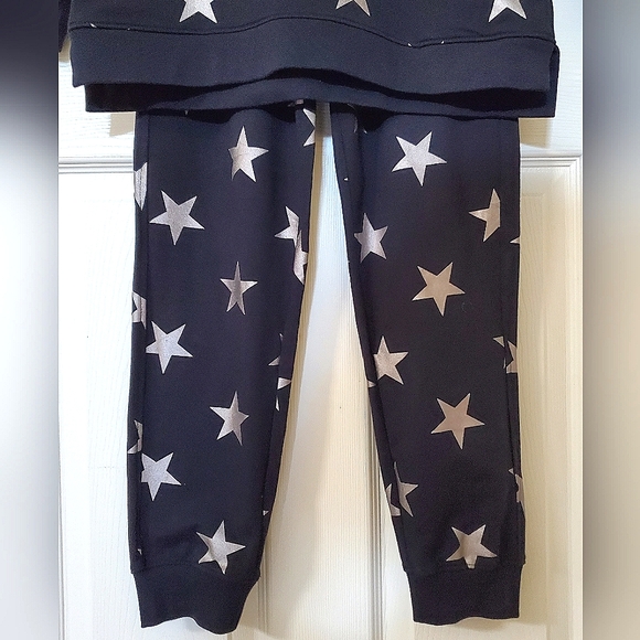 Primary (2) Piece Black & Silver Star Sweatshirt Tunic Sweatpants Girls Size 12 - Picture 6 of 12